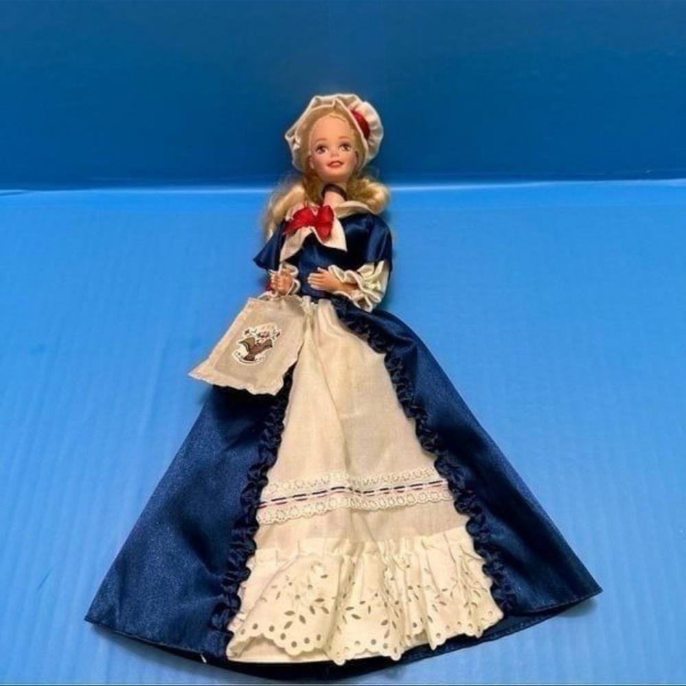 Barbie American Stories doll limited Edition - Picture 9 of 12